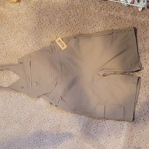 Women’s brand new Duluth trading Company coverall SHORTS, size Small.